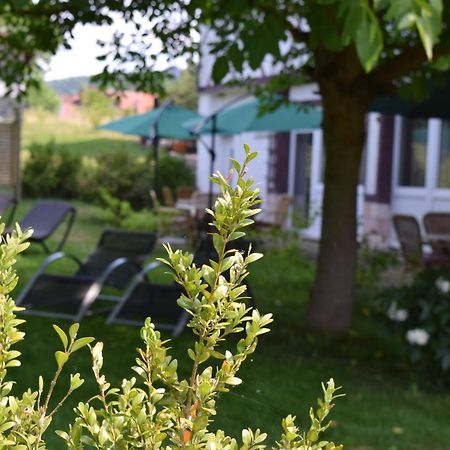 Landhotel Weisses Ross Garni Бад-Брюккенау Экстерьер фото