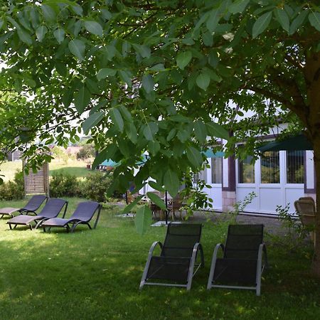 Landhotel Weisses Ross Garni Бад-Брюккенау Экстерьер фото