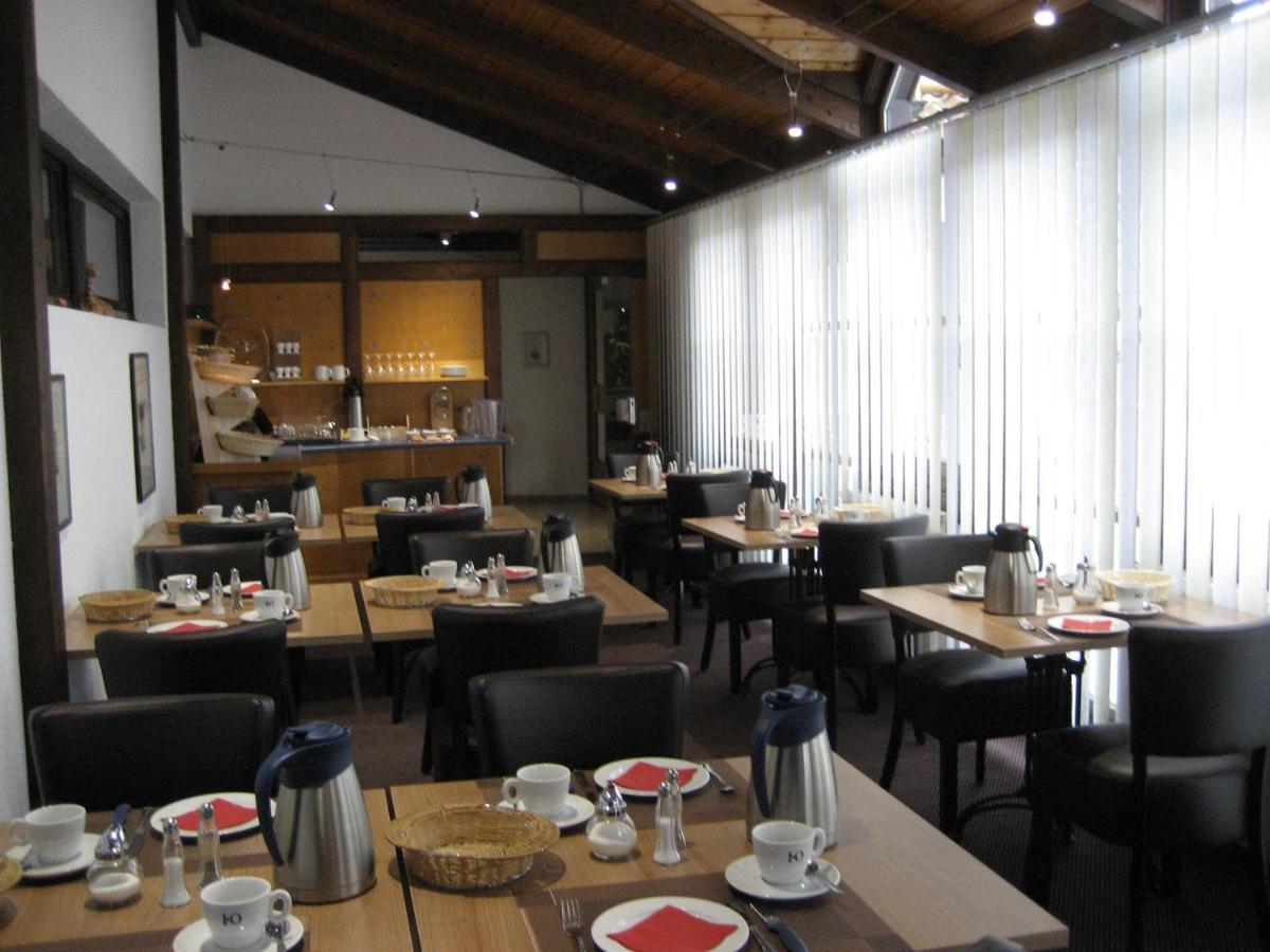 Landhotel Weisses Ross Garni Бад-Брюккенау Экстерьер фото