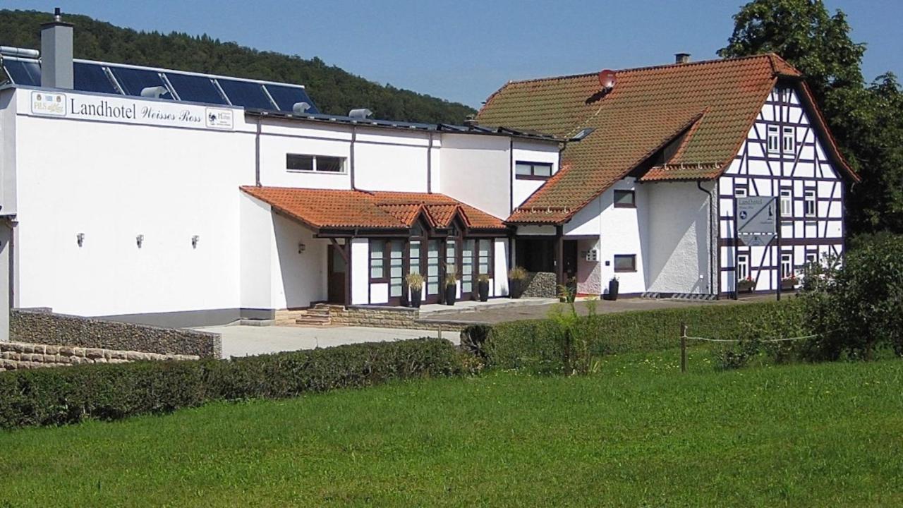 Landhotel Weisses Ross Garni Бад-Брюккенау Экстерьер фото